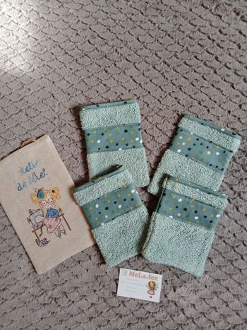 Gants de toilette enfant