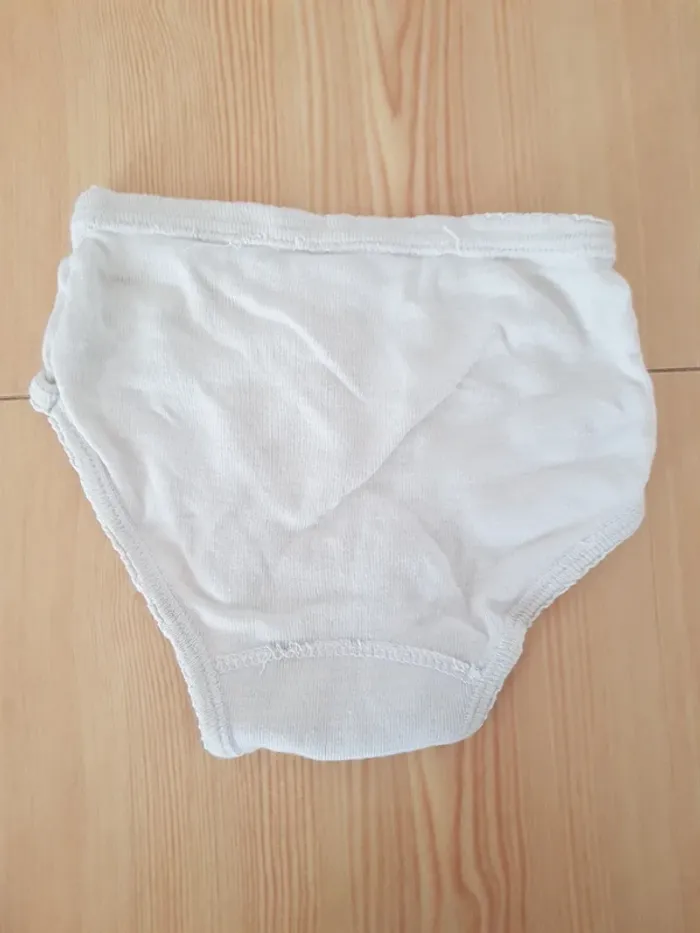 Culotte 🔄 - photo numéro 3