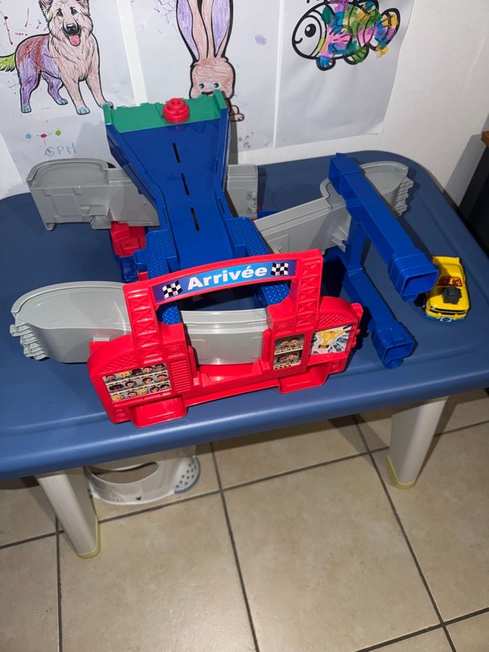 Gros lot tutut bolid 1 garage + 1 circuit + 1 avion + 6  véhicule - photo numéro 10