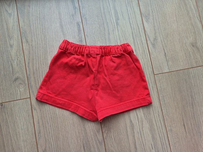 Short rouge 18 mois - photo numéro 2