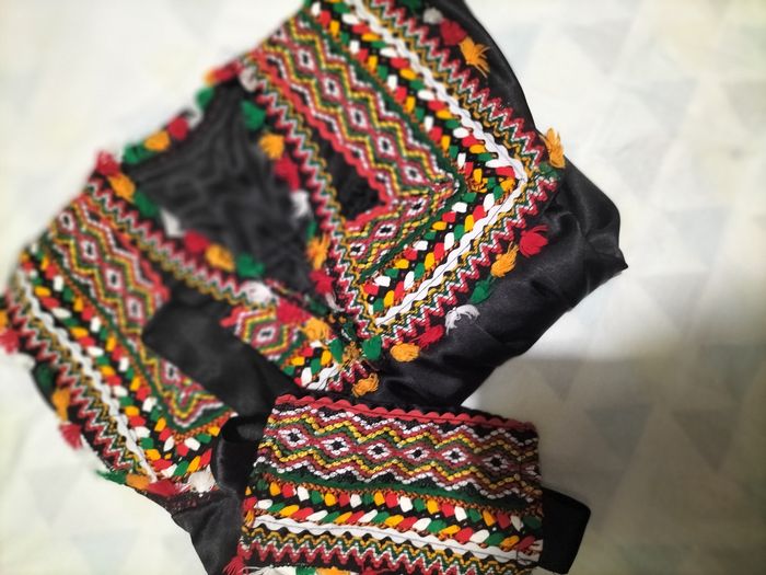 Robe kabyle pour petite fille - photo numéro 7