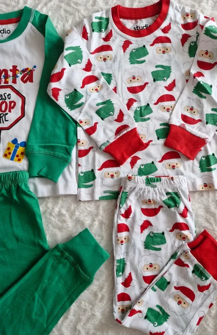 Lot pyjamas - photo numéro 4