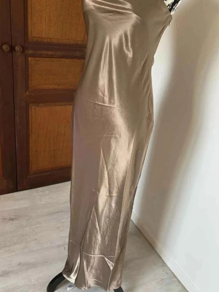 Robe de soirée en satin 38 - photo numéro 3