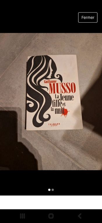 Livre la jeune fille et la nuit