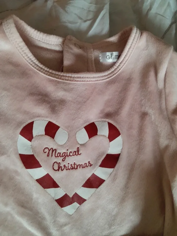 Pyjama de Noël 24 mois - photo numéro 3