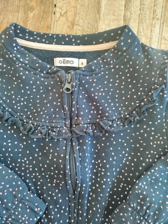 Veste à fermeture éclair fille 4 ans - photo numéro 2