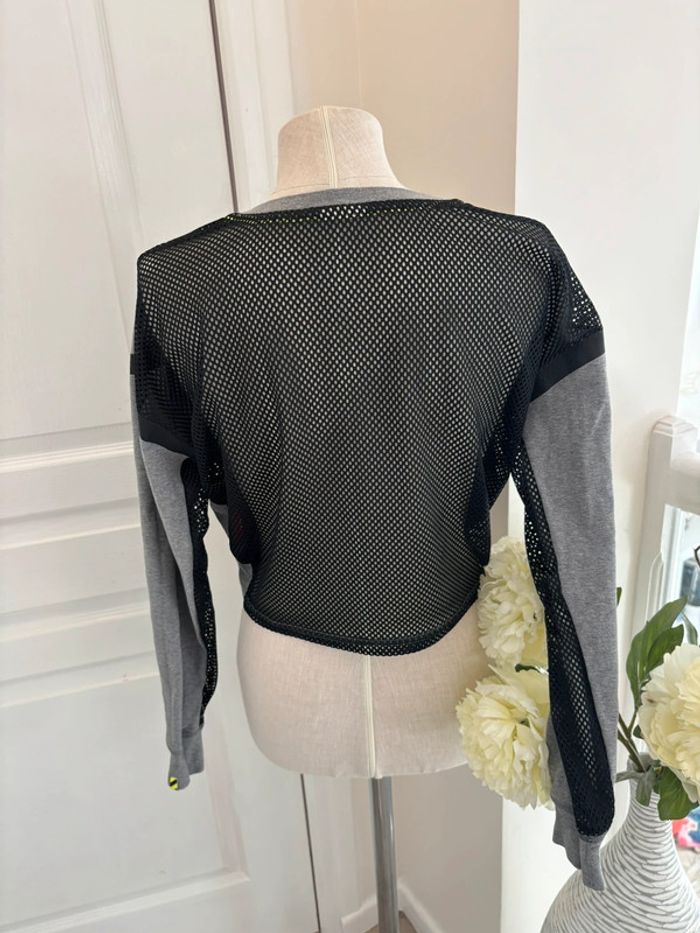 Crop top Nike T.S - photo numéro 4