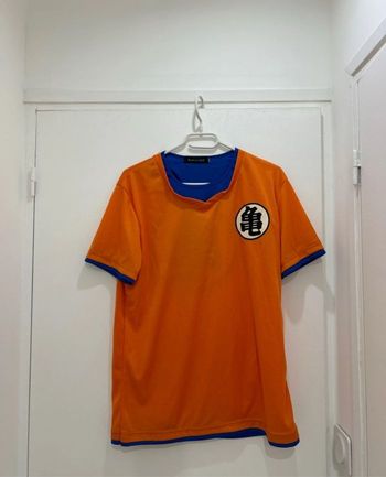 T-shirt Maillot dragon ball Z taille M neuf