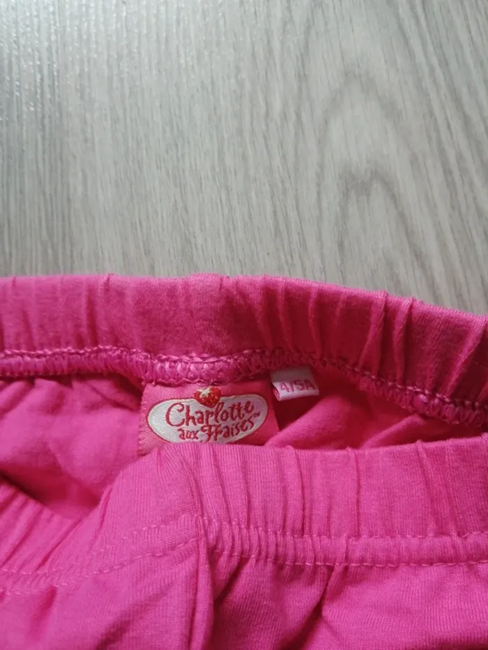 Legging rose élastique à la taille avec détails étoiles / Charlotte aux fraises / (4-5ans) - photo numéro 2