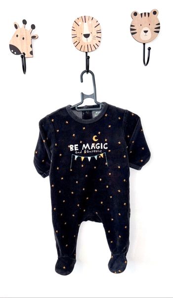 Pyjama en velours taille 3 mois