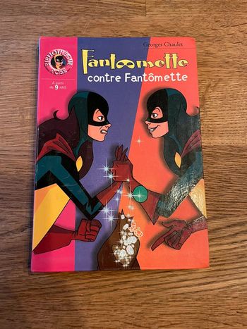 Livre La bibliothèque Rose Fantomette contre fantômette