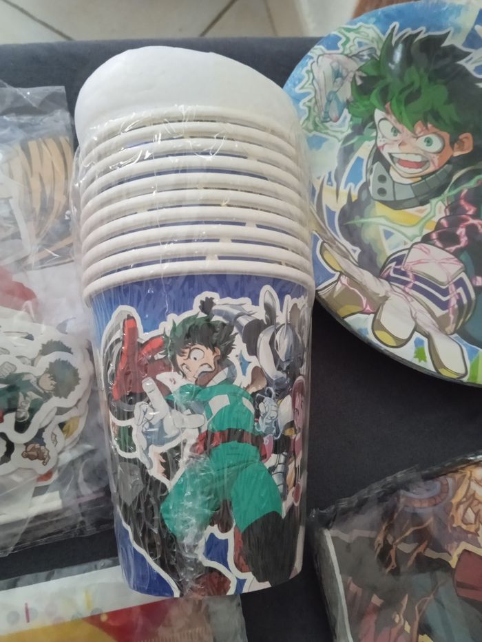 Décoration anniversaire animé MY HERO ACADEMIA - photo numéro 3
