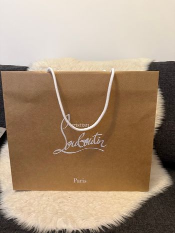 Sac pochette cadeau Christian Louboutin neuf