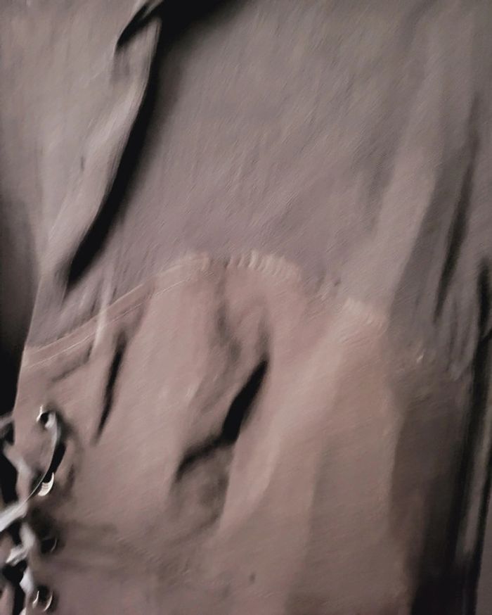 Magnifique blouse sexy avec laçage et jeux de transparence taille M /l - photo numéro 6