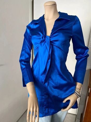 Belle chemise satinée xs Zara