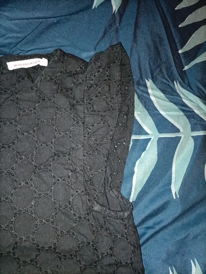 Jolie blouse brodée Monoprix 10 ans - photo numéro 4