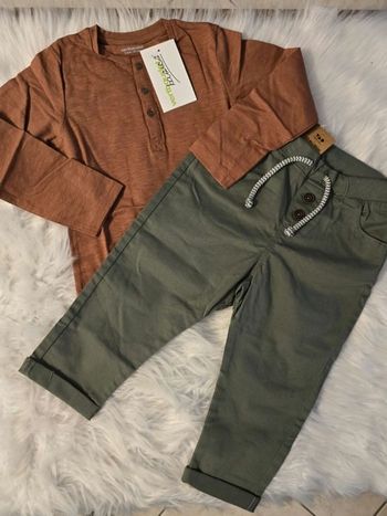 (Neufs non portés) 🏷🥰🤩 Ensemble teeshirt ml et pantalon toile 3ans garçon 🤩🥰💙