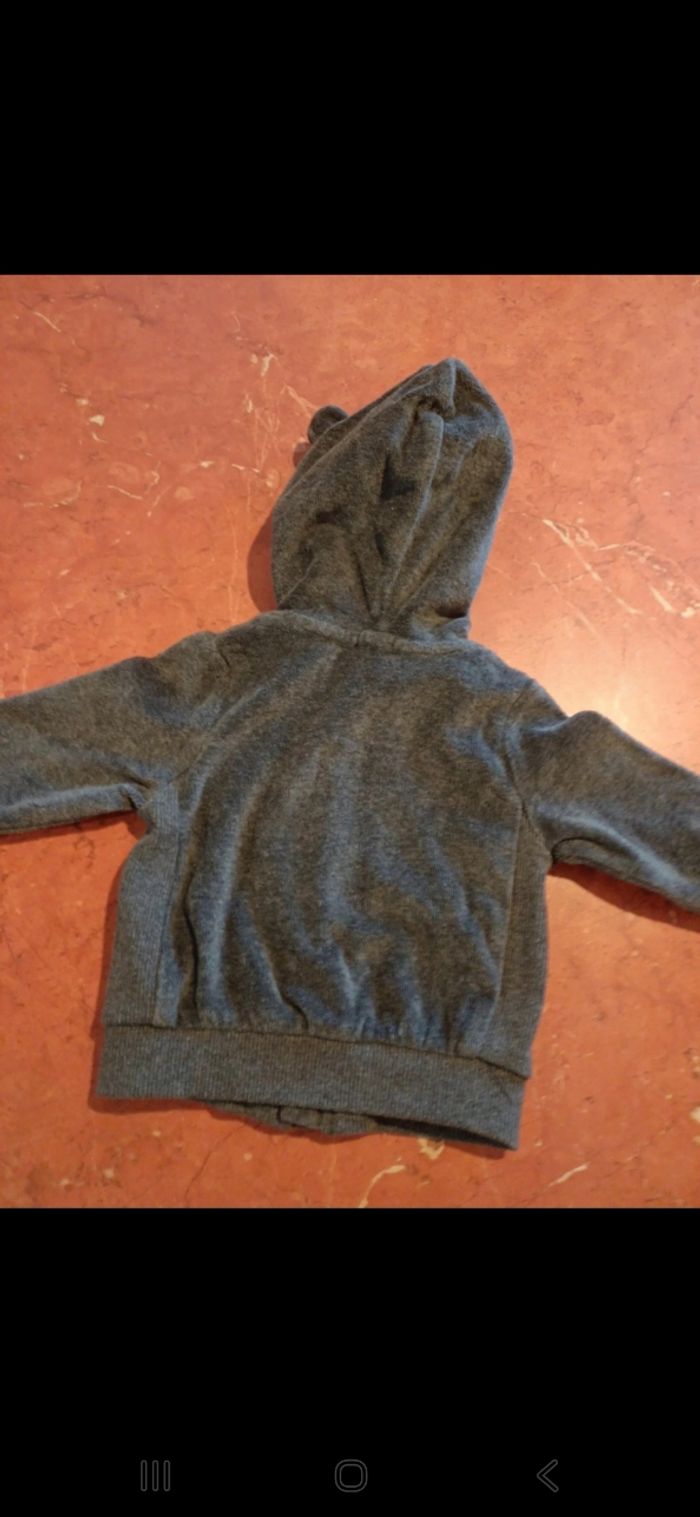 Sweat bébé taille 3 mois - photo numéro 4