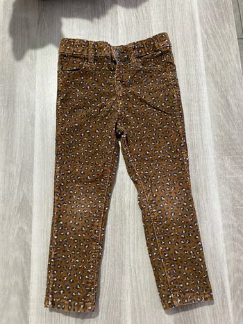 Pantalon velours kiabi 3 ans léopard