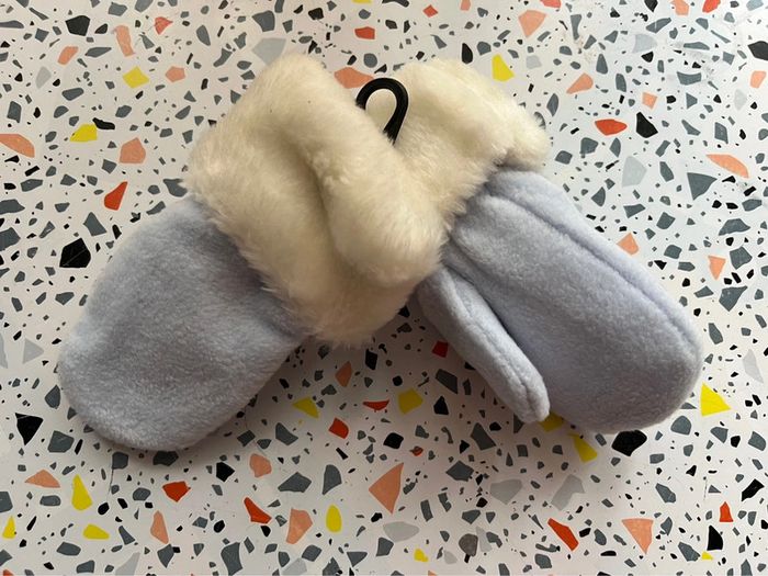 Moufles bébé - photo numéro 2