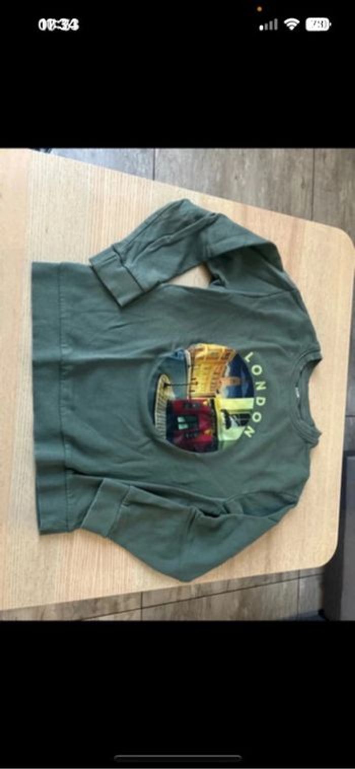 Sweat taille 12 ans - photo numéro 2