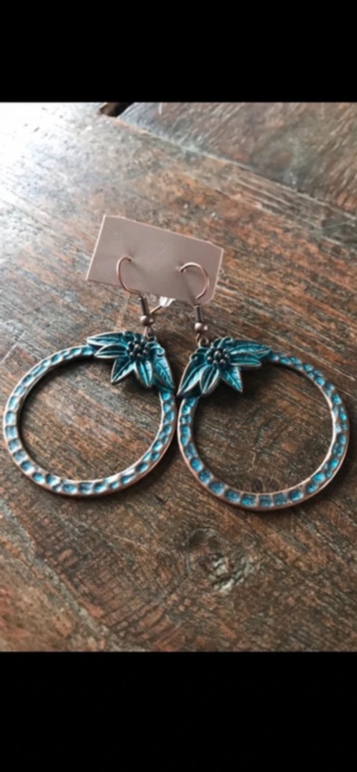 Magnifique boucles d’oreilles avec turquoise et bronze - photo numéro 7