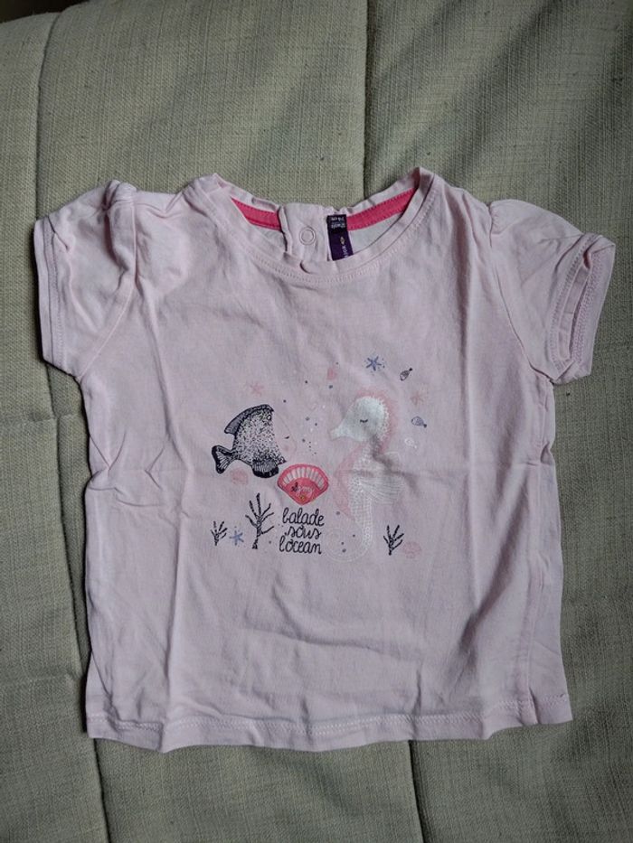T shirt sous l'océan