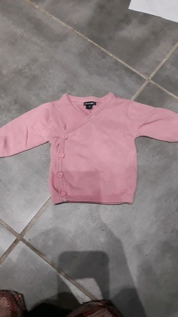 Gilet taille naissance excellent état