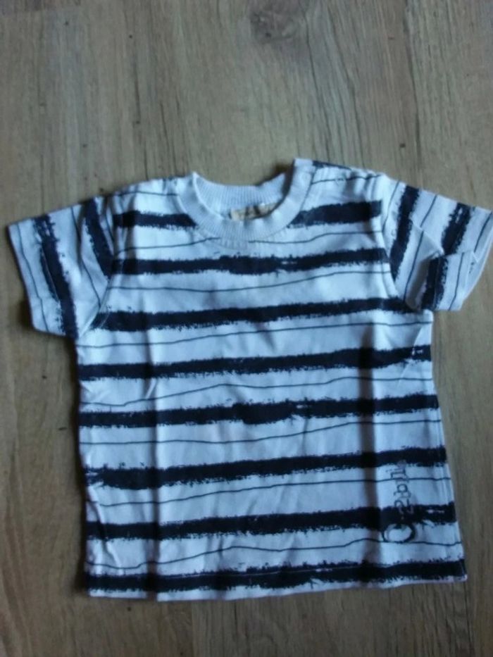Tee-shirt manches courtes rayé 6 mois