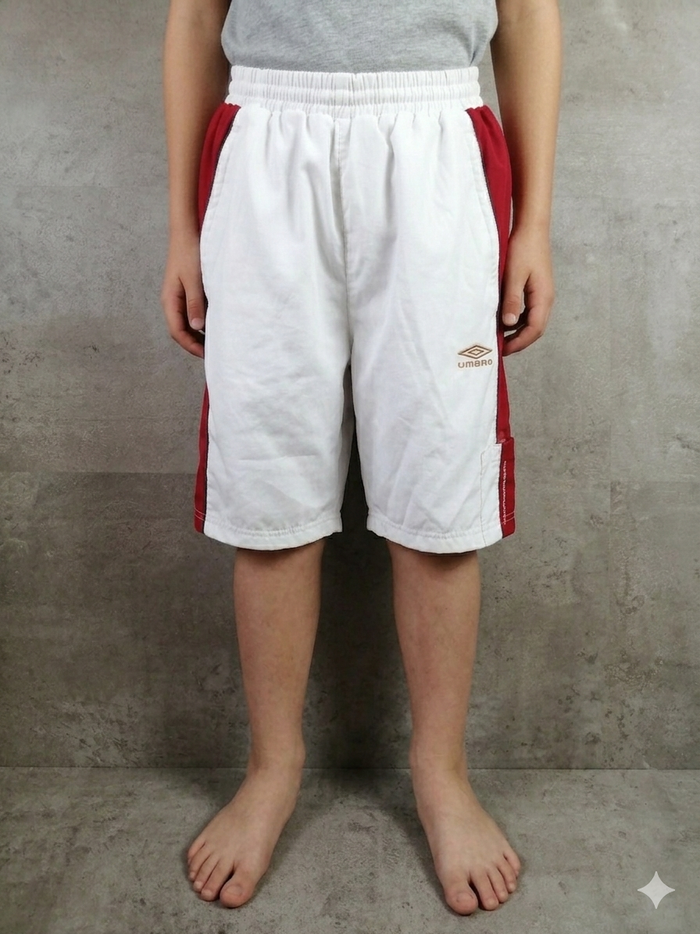 Pantacourt blanc et rouge doublée Taille élastiquée avec cordon 12-14 ans Umbro - photo numéro 1