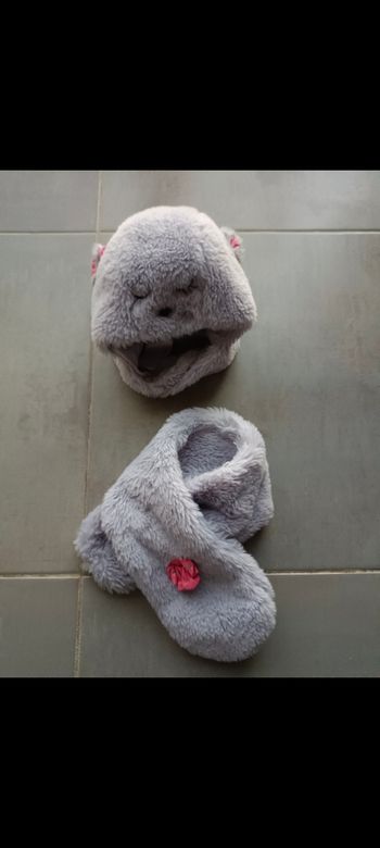 Ensemble bonnet chapka et écharpe bébé fille en 18-24 mois