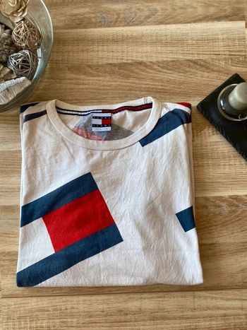 Tee  shirt tommy  hilfiger