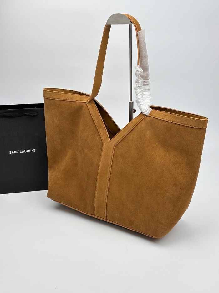 Yves Saint Laurent - photo numéro 4