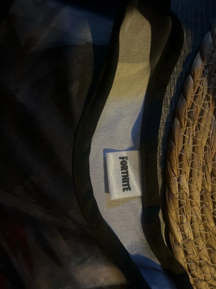 T-shirt Fortnite, 10, 11 ans manches longues - photo numéro 3