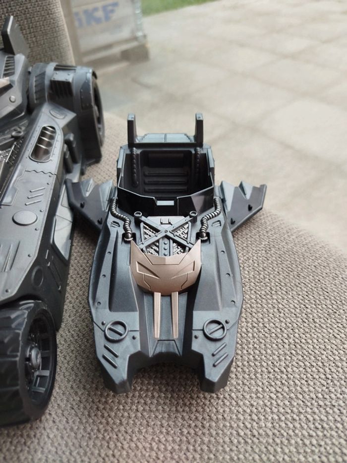 Grande batmobile - photo numéro 2