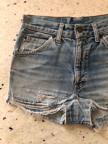 Short en jean destroy Lévis vintage W27