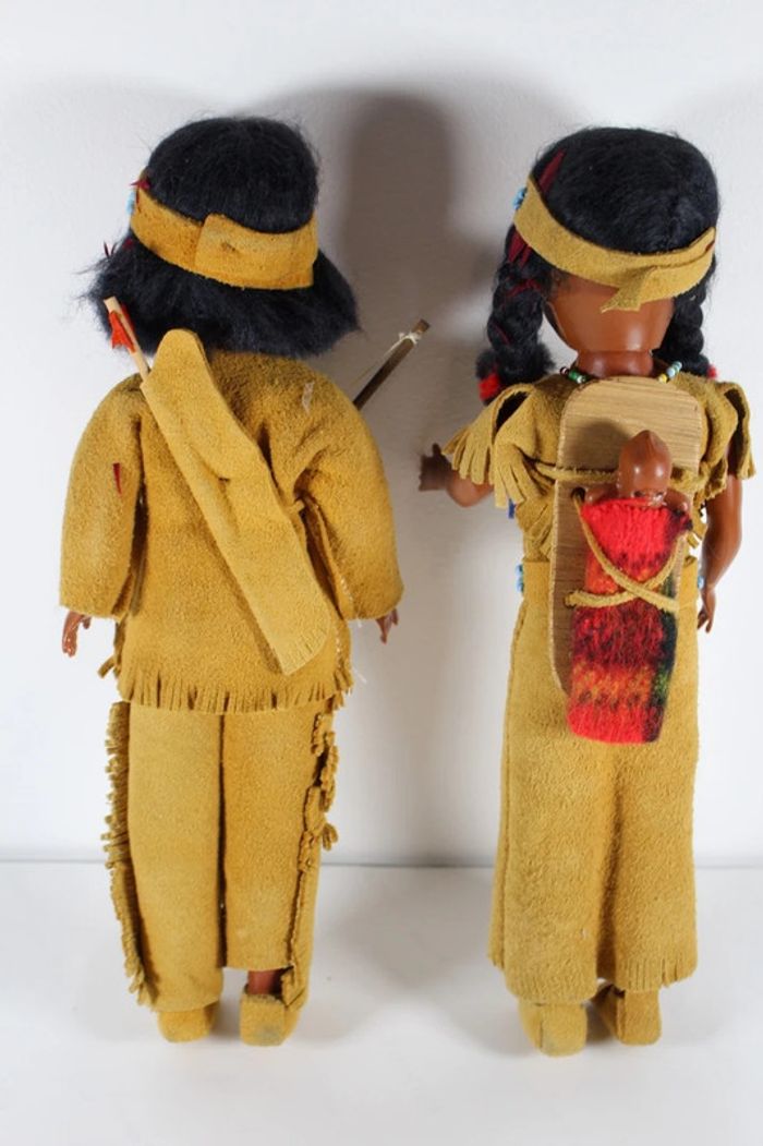 Carlson Dolls American Native Ancienne poupée lot de 2 avec accessoires. - photo numéro 6