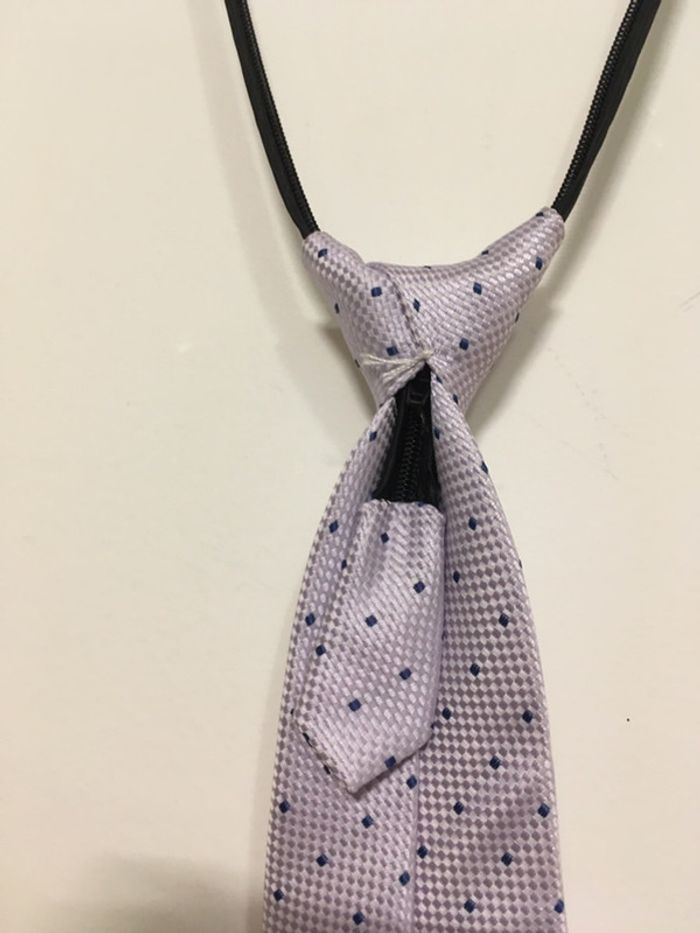 Cravate rosé à carreaux pour enfants 👶 - photo numéro 3