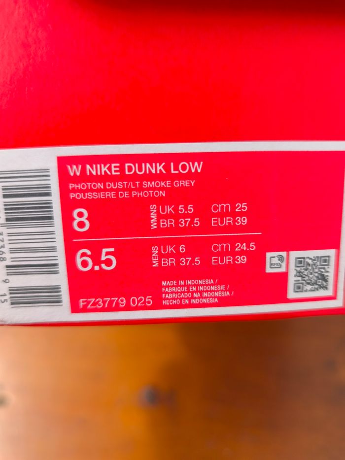 Nike dunk Low Daim bleu ciel  taille 39. 72€ - photo numéro 7