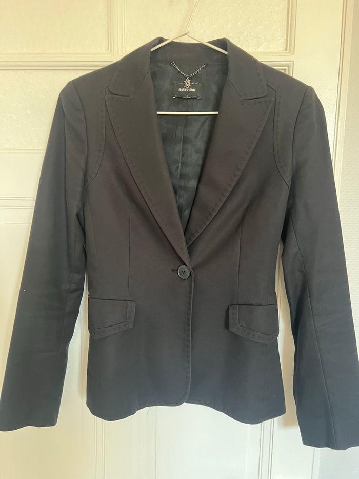 Veste MANGO noire type tailleur taille 34