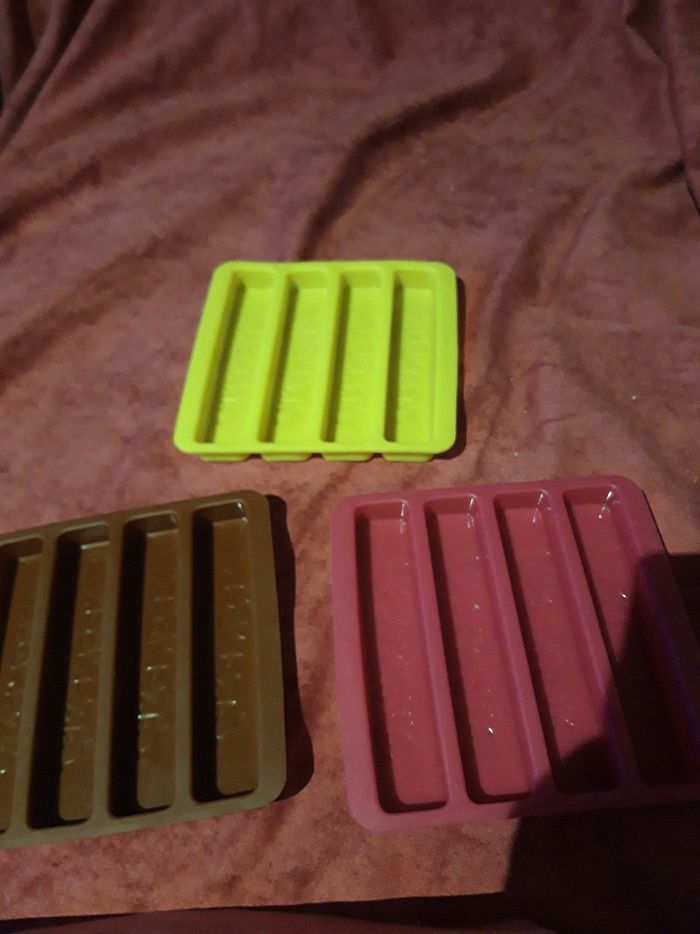 Lot moule a glaces et carambars - photo numéro 3