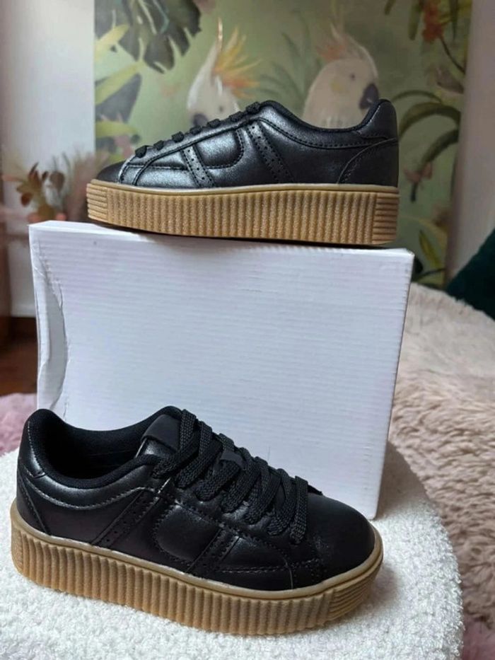 Baskets filette T32