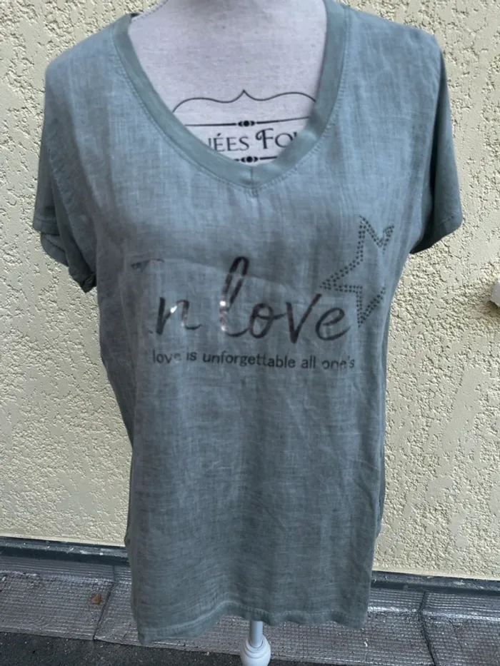 🌿 T-shirt kaki neuf - Angeles Llaz - Lin & détails argentés - Taille M - photo numéro 3