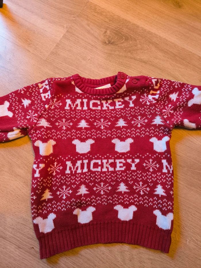 Pull de Noël Mickey c&a 86cm