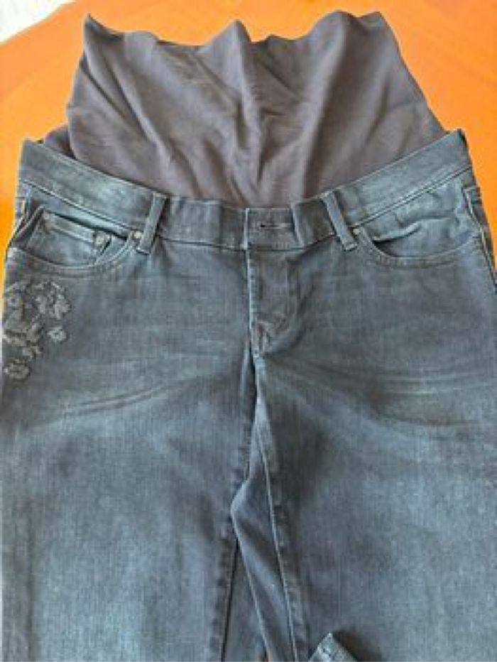 Pantalon maternité neuve - photo numéro 2