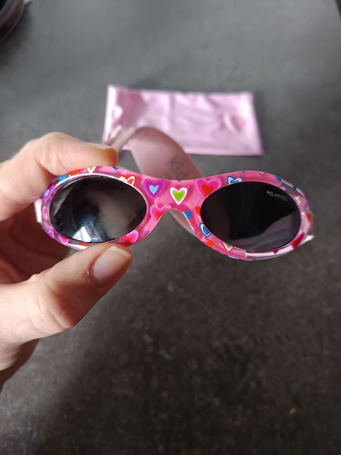 Lunettes de soleil Kiddus coeurs - photo numéro 2