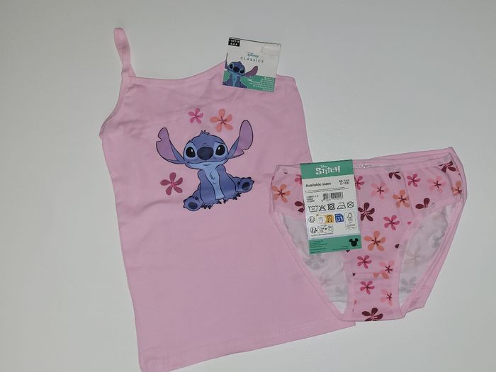 Pyjama et sous vetement stitch 6 ans - photo numéro 3