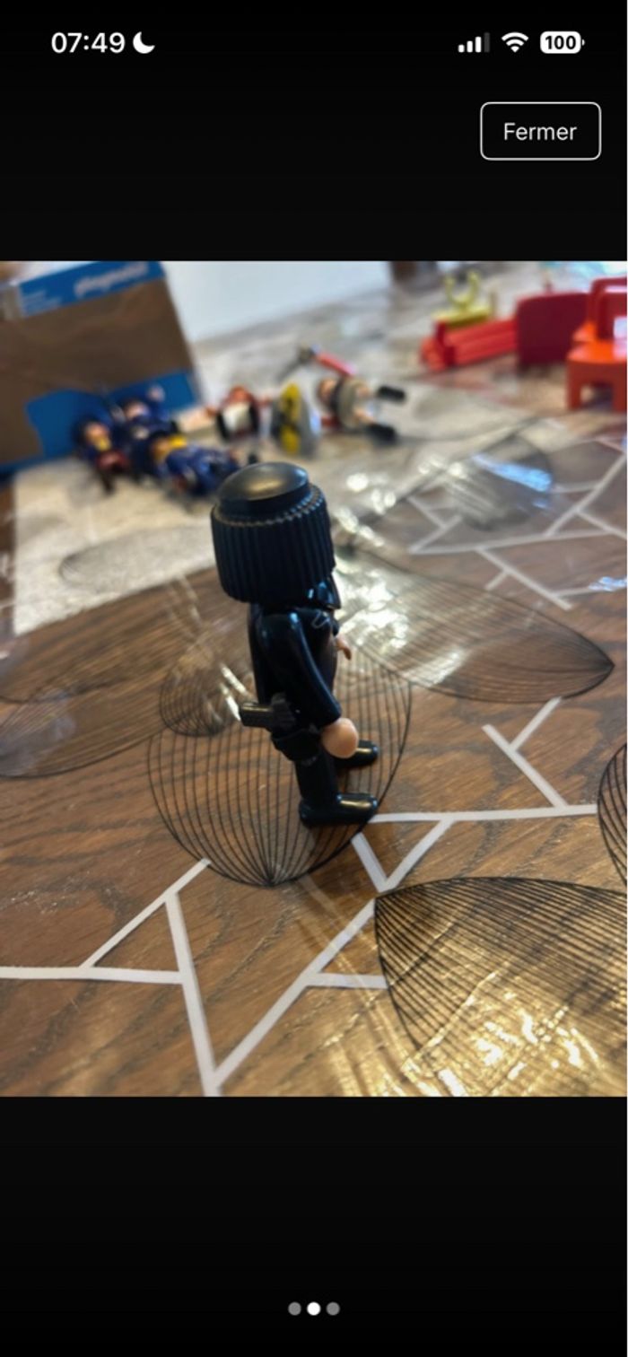 Playmobil policière - photo numéro 2