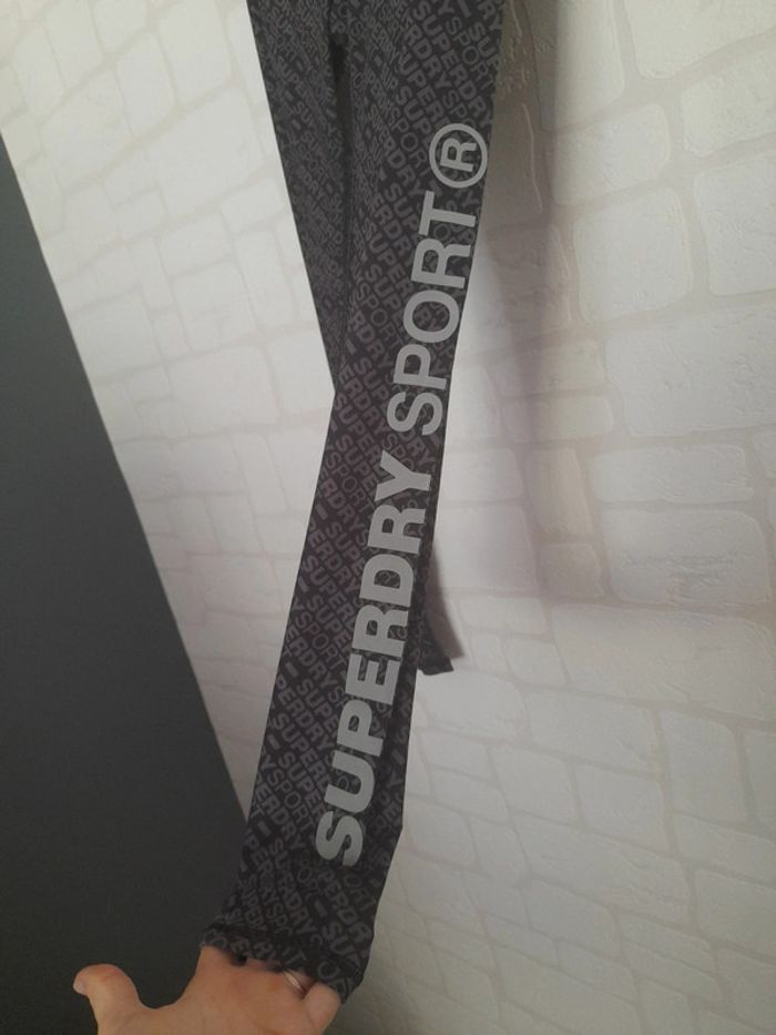 Legging superdry Taille M - photo numéro 2