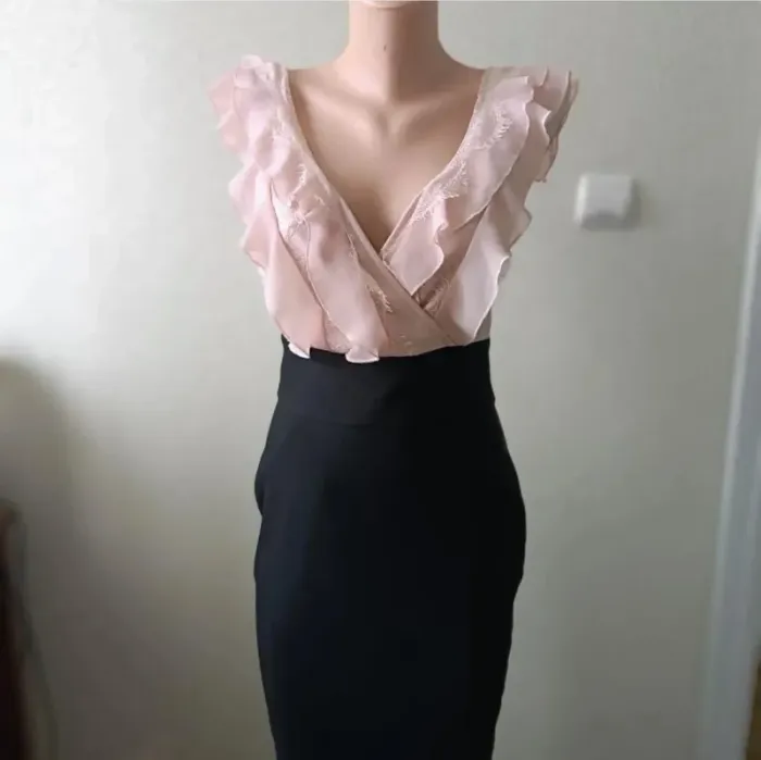 Robe Lipsy London T. S - photo numéro 4